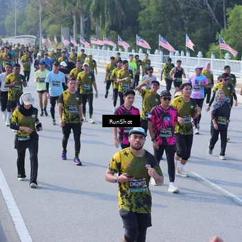 Runner Photo 7177295