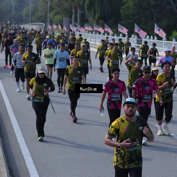Runner Photo 7177296