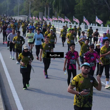 Runner Photo 7177297
