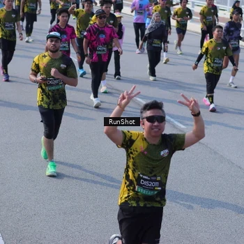 Runner Photo 7177300