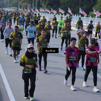 Runner Photo 7177384