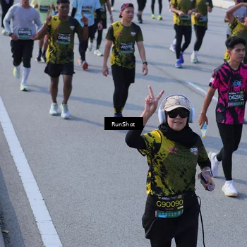 Runner Photo 7177399