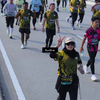 Runner Photo 7177402