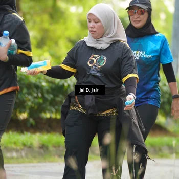 Runner Photo 7177419