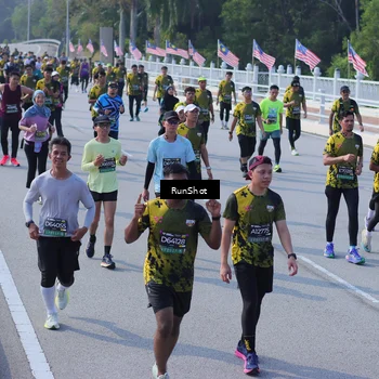 Runner Photo 7177439