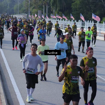 Runner Photo 7177449