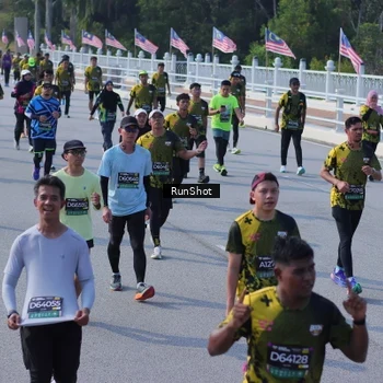 Runner Photo 7177462