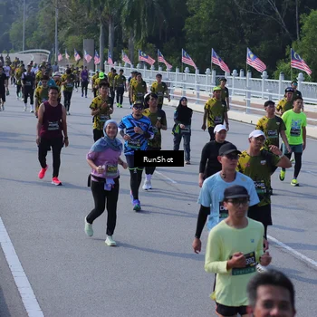 Runner Photo 7177486