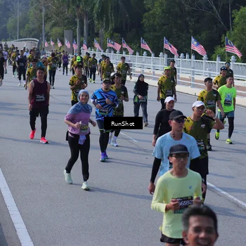Runner Photo 7177491