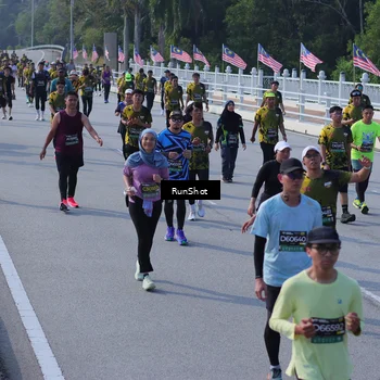 Runner Photo 7177500