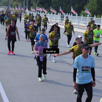 Runner Photo 7177513