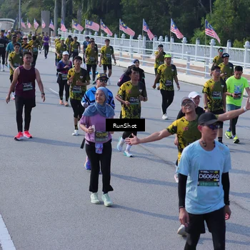 Runner Photo 7177517