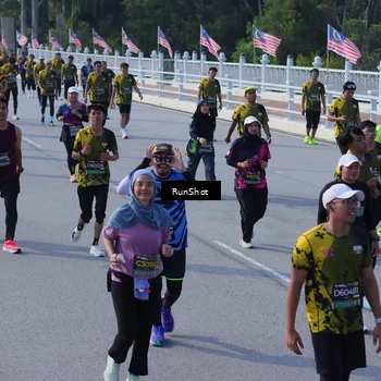 Runner Photo 7177540