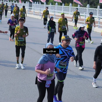 Runner Photo 7177547