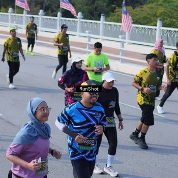 Runner Photo 7177561