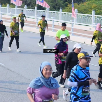 Runner Photo 7177566