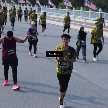 Runner Photo 7177570