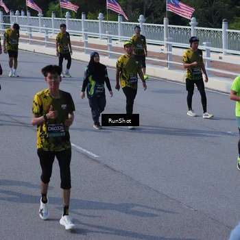 Runner Photo 7177572