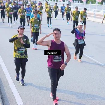 Runner Photo 7177584