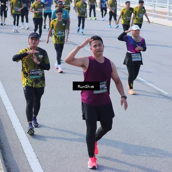 Runner Photo 7177591