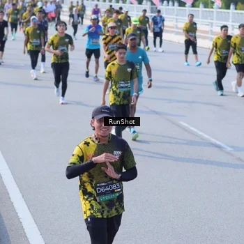 Runner Photo 7177611