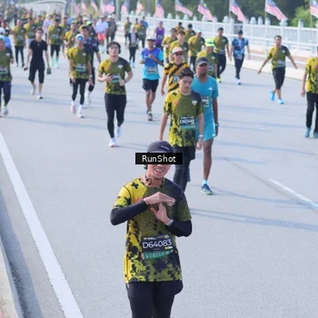 Runner Photo 7177615