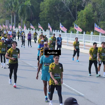 Runner Photo 7177623