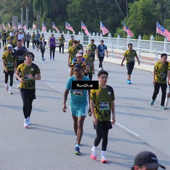 Runner Photo 7177628