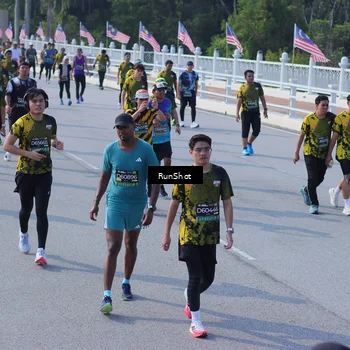 Runner Photo 7177632
