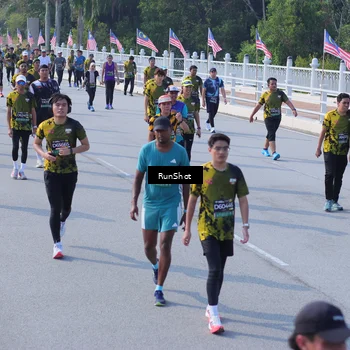 Runner Photo 7177633