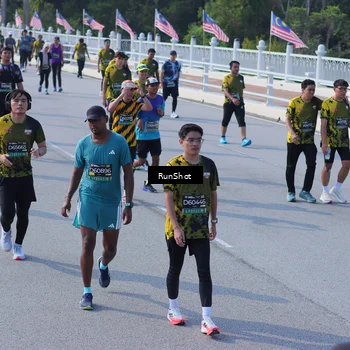 Runner Photo 7177636