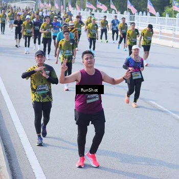 Runner Photo 7177638