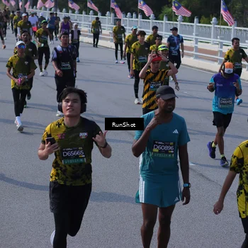 Runner Photo 7177654