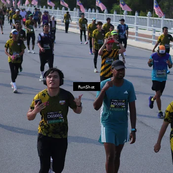 Runner Photo 7177655