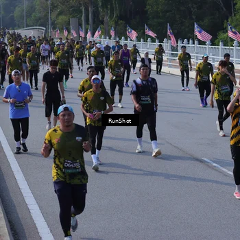 Runner Photo 7177663