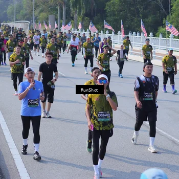Runner Photo 7177683