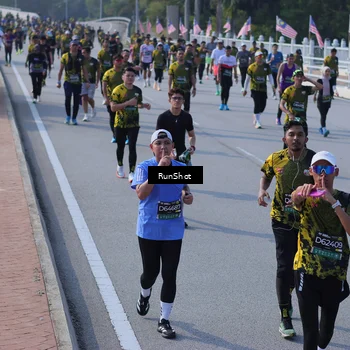 Runner Photo 7177690