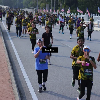 Runner Photo 7177692