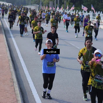 Runner Photo 7177694