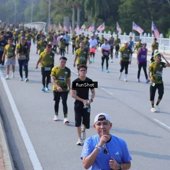 Runner Photo 7177704