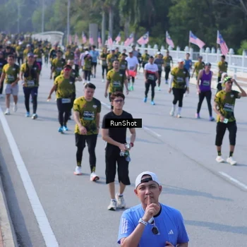 Runner Photo 7177706