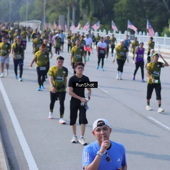 Runner Photo 7177710