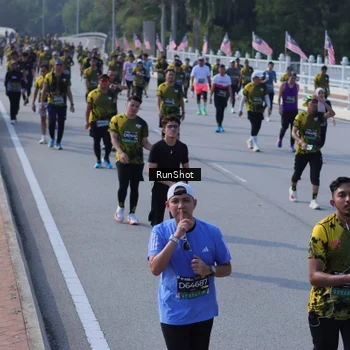 Runner Photo 7177711