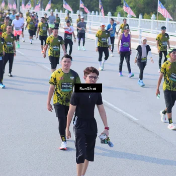 Runner Photo 7177733