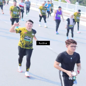 Runner Photo 7177738