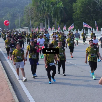 Runner Photo 7177747