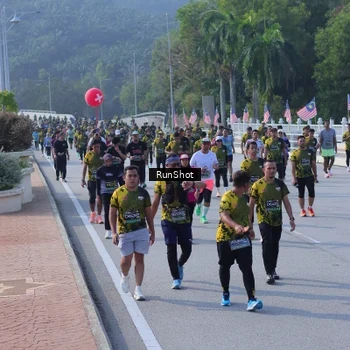 Runner Photo 7177752