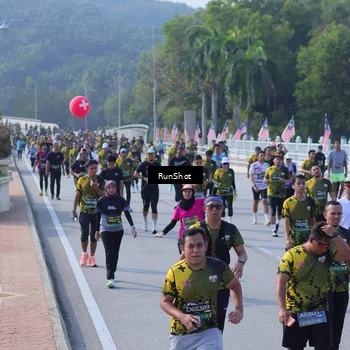 Runner Photo 7177810