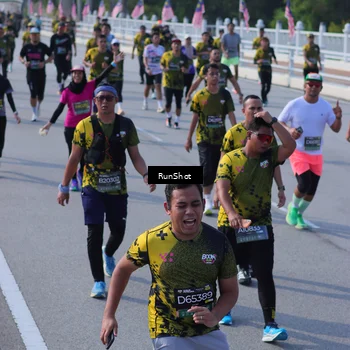 Runner Photo 7177811