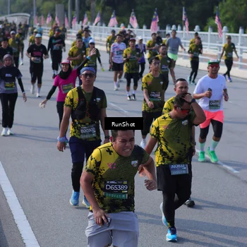 Runner Photo 7177812
